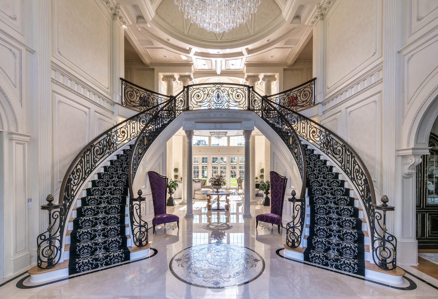 Curved staircase — reference 026 — Stairs supplied by Elite Visionary